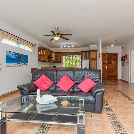 فيلة Sleeps 6 Wifi كالاو سالفاجي