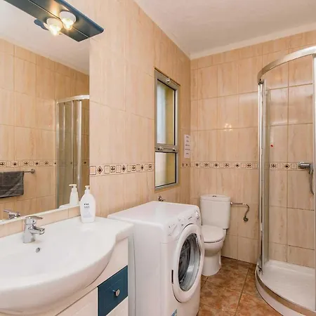 Sleeps 6 Wifi فيلة كالاو سالفاجي